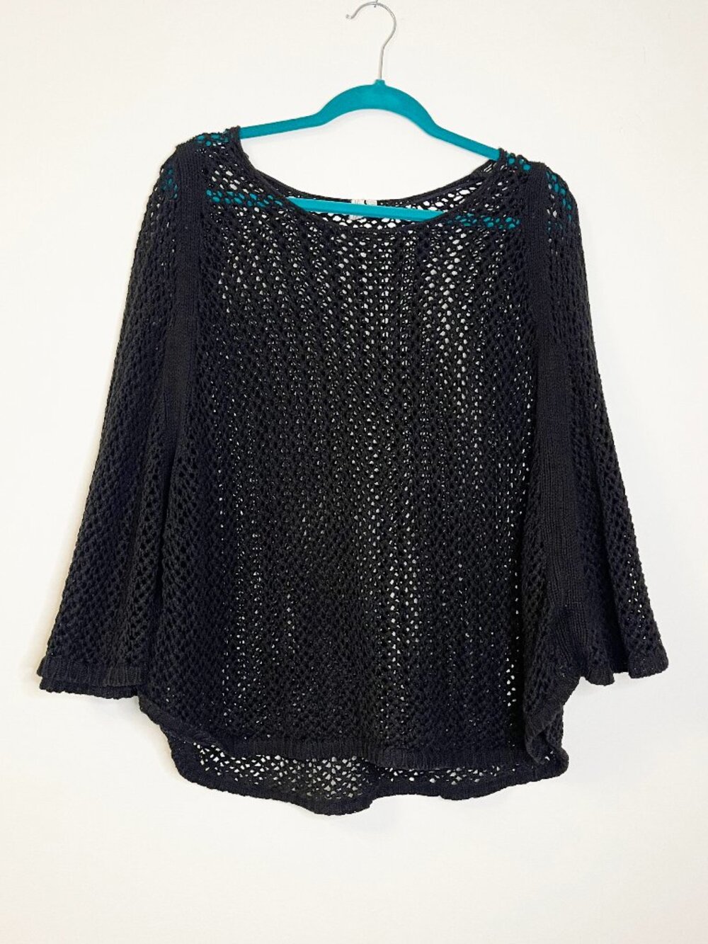 Madison Black Crochet Knit Batwing Top L/XL Boho Beach Cover Up Festival